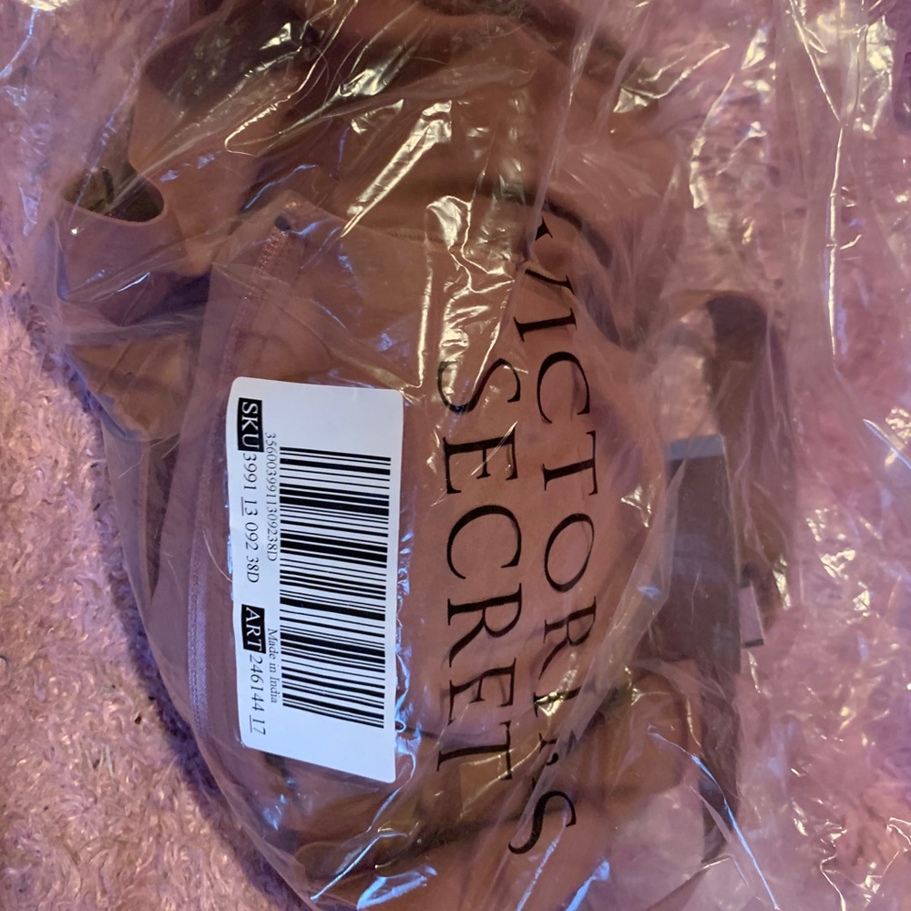 Victoria Secret Sports Bra